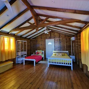 Ferienhaus Le Cosy De Lili / 5min De L'aeroport, Les Abymes